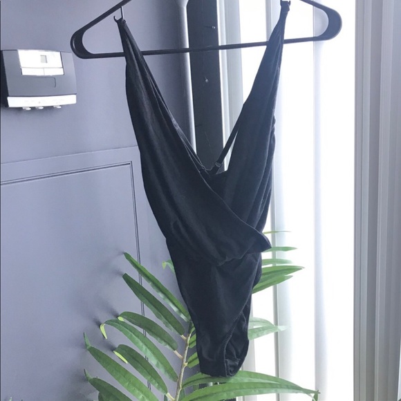 KIMCHI BLUE // Surplice Bodysuit - Picture 2 of 3